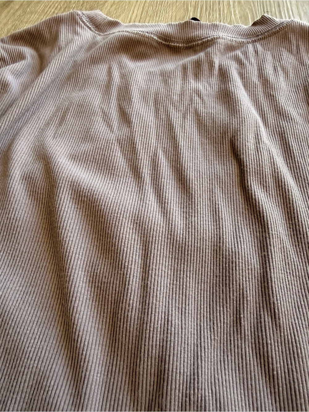 Vuori Womens Gray Short Sleeve Shirt - Picture 6 of 8
